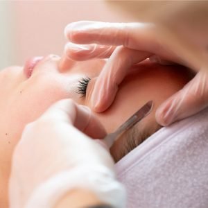 dermaplaning 300x300 (1)